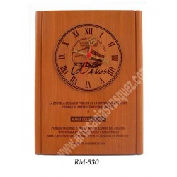 RELOJ DE MADERA