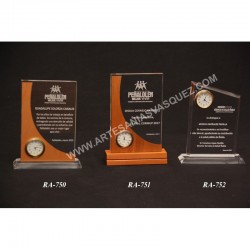 RELOJ ACRILICO Y APLICACION...