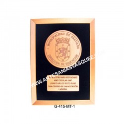 GALVANO MADERA TERCIOPELO Y...