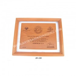 GALVANO MADERA Y VIDRIO